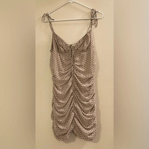 COTTON CANDY LA Ruched Spaghetti Straps Dress in Natural and Black - Picture 4 of 8